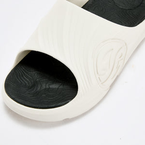 AG Slide Aaron Gordon