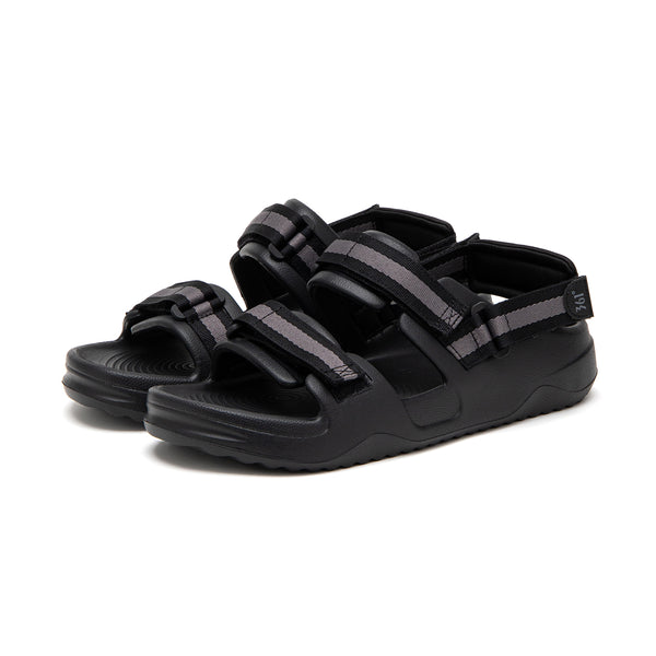M's Sandals