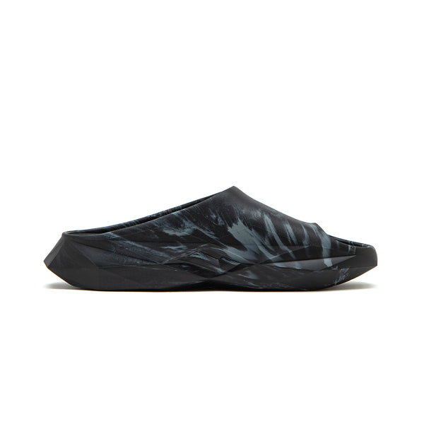 M's Basketball Slippers