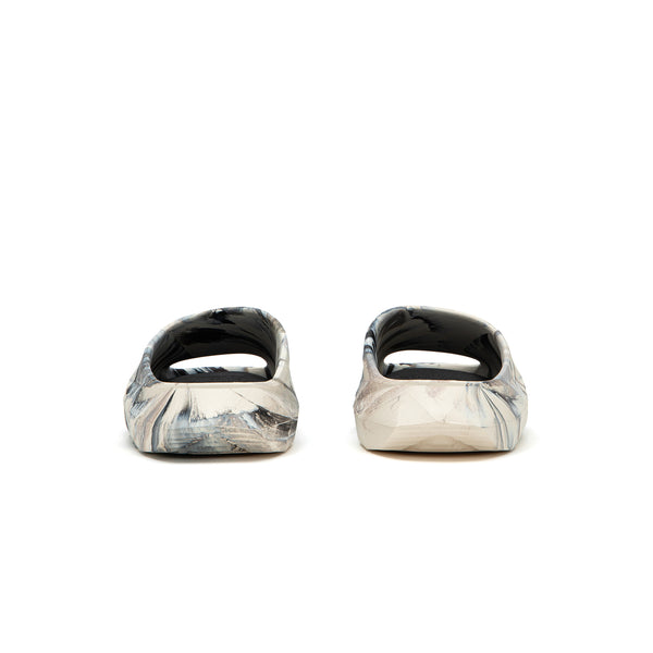 M's Basketball Slippers
